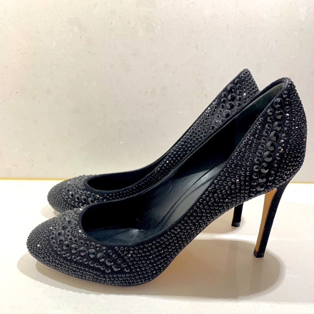 GUCCI Dress Shoes Black 3.5” Heels + dust bags Size 38 (equivalent to 7.5)